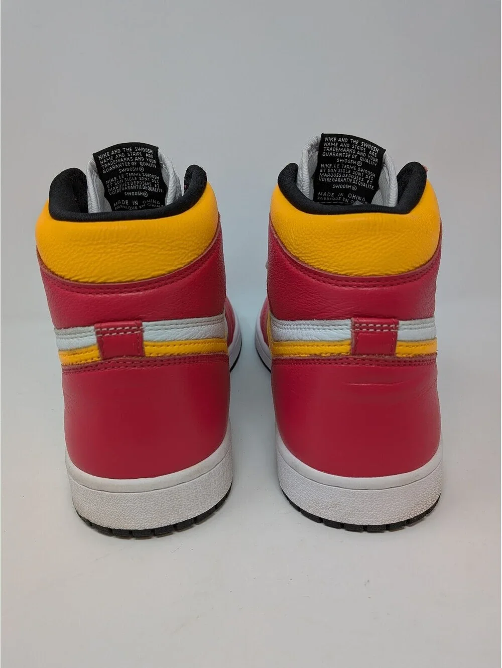 Nike Air Jordan 1 Retro High OG Light Fusion Red Men’s Size 10 555088-603